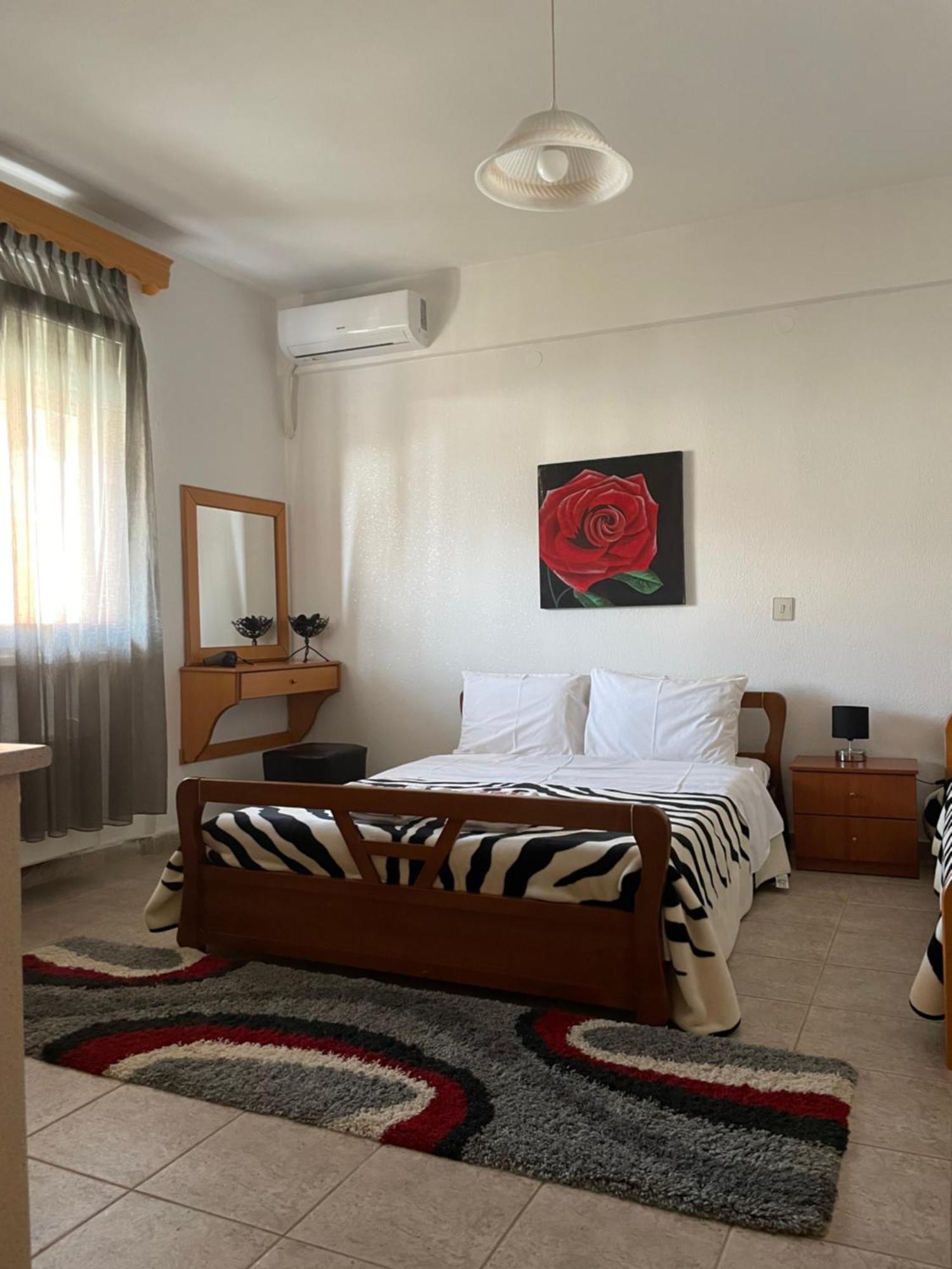 Voras Apartments Káto Loutrákion Kültér fotó