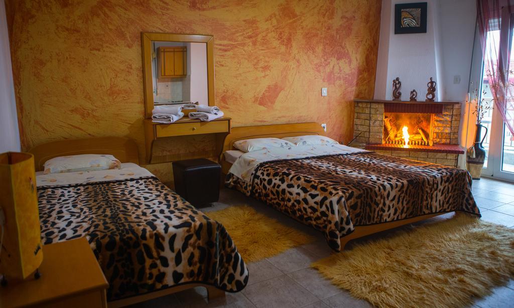 Voras Apartments Káto Loutrákion Kültér fotó